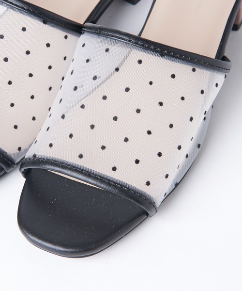 natural couture（ナチュラルクチュール）の「ドットチュールミュールサンダル（サンダル・レディース・オフホワイト/ブラック・M/L）」の3枚目の写真