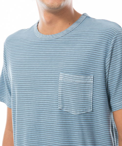 BILLABONG(ビラボン)の「BILLABONG メンズ 【SURFPLUS】 STRINGER SS CREW Tシャツ(Tシャツ/カットソー・メンズ・ブルー/マスタード・SMALL/LARGE/MEDIUM)」の7枚目の写真