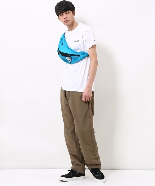 ADAM ET ROPE'（アダムエロペ）の「Samuel Halbers ウエストバッグ/UNISEX（ボディバッグ/ウエストポーチ・メンズ・ブラック/ターコイズブルー/グリーン系その他・FREE）」の16枚目の写真