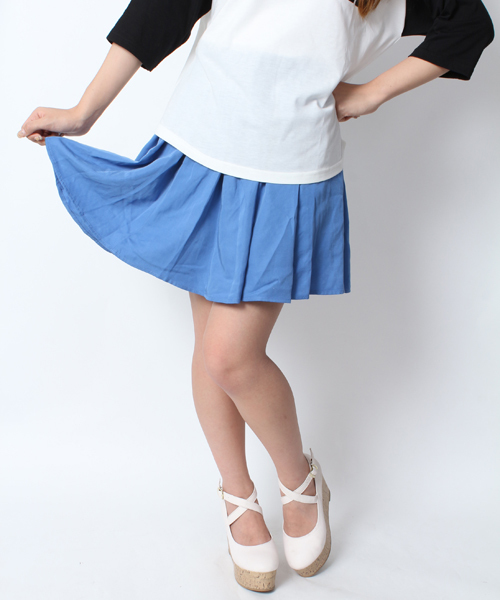 WEGO(ウィゴー)の「WEGO/レーヨンサーキュラースカート(スカート・レディース・ブラック/ブルー/イエロー/ピンク/ホワイト/グリーン/ロイヤルブルー/レッド・FREE)」の5枚目の写真