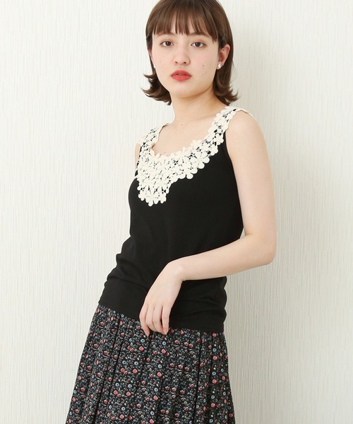 n'ee-ne（ネーネ）の「フラワーレースキャミソール（キャミソール・レディース・ブラック/キナリ/ネイビー/マスタード・M/LL/L）」の3枚目の写真