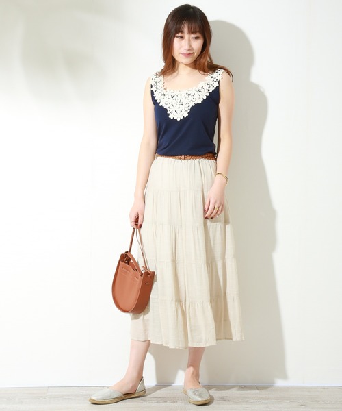 n'ee-ne（ネーネ）の「フラワーレースキャミソール（キャミソール・レディース・ブラック/キナリ/ネイビー/マスタード・M/LL/L）」の10枚目の写真