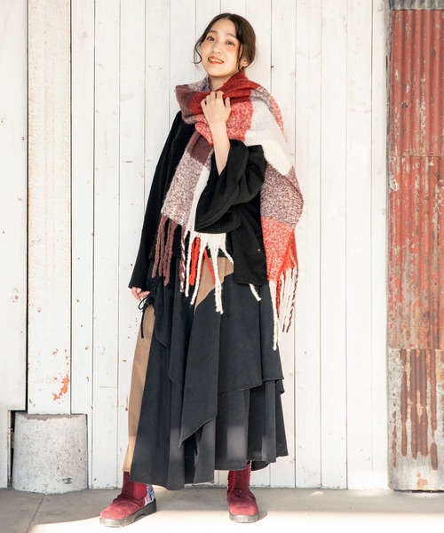 チャイハネ（チャイハネ）の「【チャイハネ】とろける肌ざわり チェック柄大判ショール（マフラー・レディース・グレー/レッド/イエロー/ブラック/オレンジ/グリーン/ベージュ/ホワイト/ダークブラウン/ブルー系その他/ターコイズブルー・FREE）」の19枚目の写真