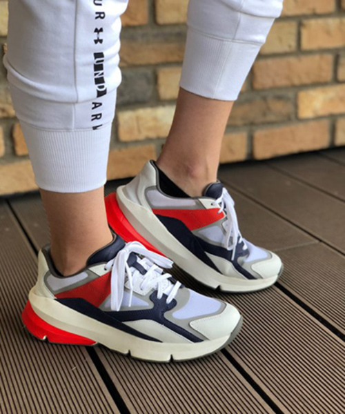 UNDER ARMOUR（アンダーアーマー）の「【数量限定 / 直営店・ZOZOTOWN限定】ユニセックス ダッドシューズ / フォージ96トラック（スニーカー・メンズ・ホワイト/ホワイト×イエロー・25cm/26cm/27cm/28cm/29cm）」の18枚目の写真