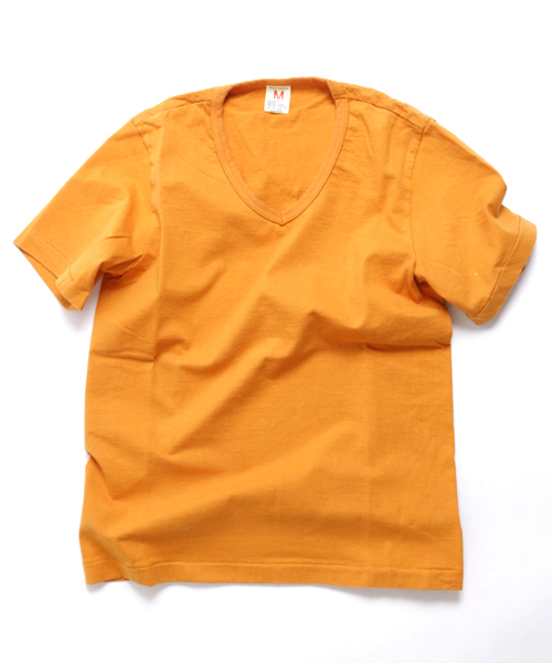 Denime（ドゥニーム）の「【MadeInJapan】BASIC CUTSEW/ベーシックカットソーVネックT（Tシャツ/カットソー・メンズ・オレンジ/ホワイト/ブラック/オリーブ/グレー/イエロー/サックスブルー/グリーン/杢グレー/ネイビー/カーキ/ライトブラウン・SMALL/MEDIUM/LARGE/X-SMALL/X-LARGE）」の12枚目の写真