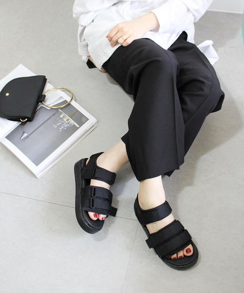 c.u.l（シーユーエル）の「【chuclla】スポーツサンダル マジックテープ chw754（サンダル・レディース・ブラック/ホワイト・35/36/37/38/39）」の9枚目の写真