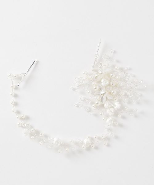 Cupid Heart(キューピッドハート)の「【Cupid Heart】結婚式ヘアーアクセ リブロン ヘッドドレス(バレッタ/ヘアクリップ・レディース・シルバー・MEDIUM)」の2枚目の写真