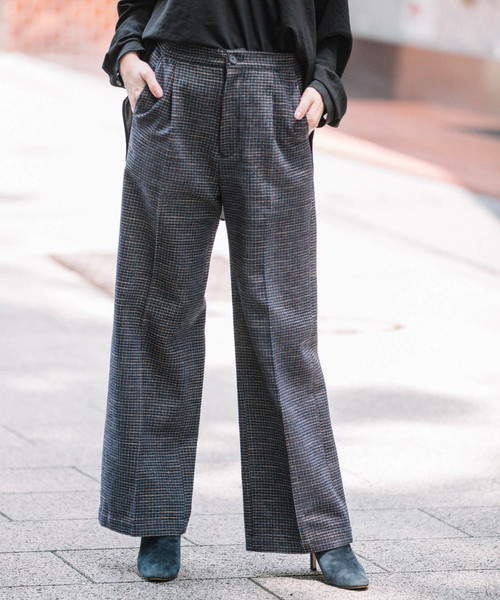 Munich(ミューニック)の「コットンシェニールチェックワイドパンツ(その他パンツ・レディース・ブラック/ネイビー/アイボリー・S/M/XS)」の15枚目の写真