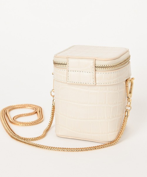 one after another NICE CLAUP(ワンアフターアナザーナイスクラップ)の「ミニバニティショルダーバッグ(ショルダーバッグ・レディース・アイボリー/サックスブルー/ピンクベージュ・FREE)」の5枚目の写真