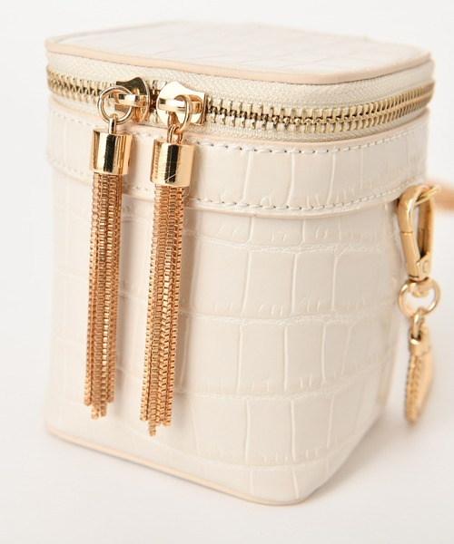 one after another NICE CLAUP(ワンアフターアナザーナイスクラップ)の「ミニバニティショルダーバッグ(ショルダーバッグ・レディース・アイボリー/サックスブルー/ピンクベージュ・FREE)」の6枚目の写真