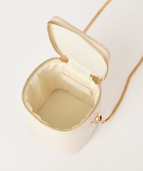 one after another NICE CLAUP(ワンアフターアナザーナイスクラップ)の「ミニバニティショルダーバッグ(ショルダーバッグ・レディース・アイボリー/サックスブルー/ピンクベージュ・FREE)」の8枚目の写真