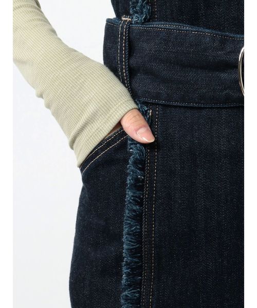 EMODA(エモダ)の「スウィッチングラインロングハイウエストスカート(デニムスカート・レディース・ホワイト/ブラック/インディゴブルー/ブルー・SMALL/MEDIUM)」の20枚目の写真