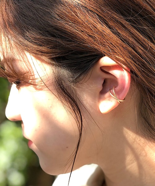 BROTHERHOOD（ブラザーフッド）の「【earyear】シンプルフープ片耳イヤーカフ（イヤーカフ・レディース・その他3/その他1/その他2/その他6/その他4/シルバー/その他7/その他5/ゴールド/その他8/H/D/C/M/Q/J/N/F/R/P/K/E/B/O/I/G/L/A/X/S/T/U/V/W・FREE）」の3枚目の写真