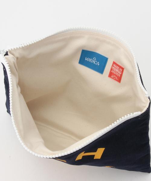 Ray BEAMS（レイビームス）の「MASACA / ロゴ クラッチバッグ（クラッチバッグ・レディース・グレー/グリーン/ネイビー・ONE SIZE）」の17枚目の写真