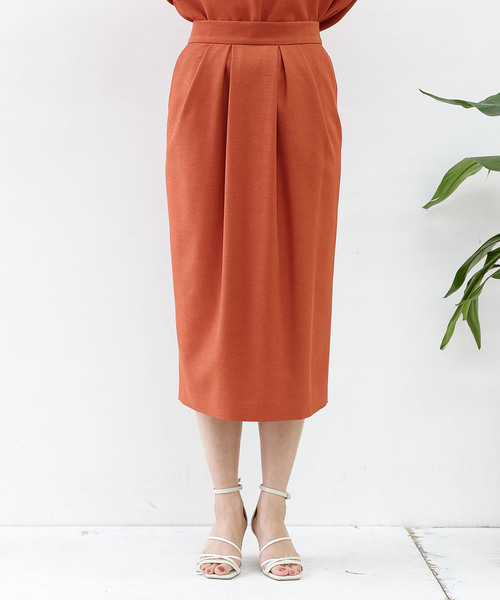 Liesse（リエス）の「タック入りタイトスカート（スカート・レディース・アイボリー/グリーン系その他/ネイビー/オレンジ・S/M）」の5枚目の写真