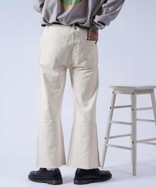 kutir（クティール）の「サイドスリットデニムパンツ（デニムパンツ・メンズ・オフホワイト/サックスブルー/ブラック・SMALL/MEDIUM/LARGE）」の22枚目の写真