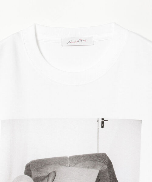 Ray BEAMS（レイビームス）の「Available Today × Ray BEAMS / 別注 PHOTO ロングスリーブ Tシャツ（Tシャツ/カットソー・レディース・ホワイト・ONE SIZE）」の3枚目の写真