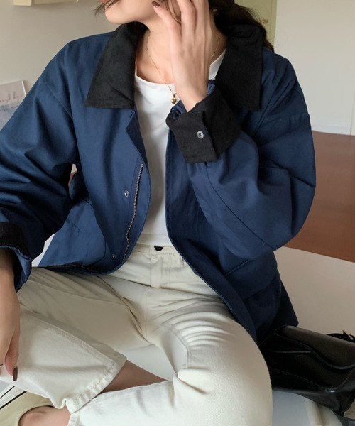 emi+（エミプラス）の「レディース 異素材ドッキング 配色ミリタリージャケット（ミリタリージャケット・レディース・グリーン/グレー/ブラウン/ブラック/ネイビー/ライトグリーン・FREE）」の21枚目の写真