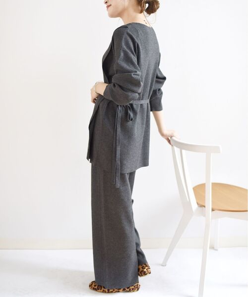 SHIPS Days(シップスデイズ)の「SHIPS Days:セミワイドニットパンツ◇(その他パンツ・レディース・ベージュ/ダークグレー・ONE SIZE)」の7枚目の写真