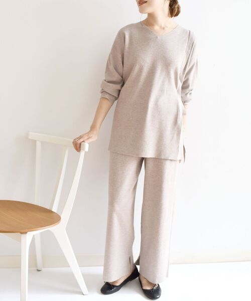 SHIPS Days(シップスデイズ)の「SHIPS Days:セミワイドニットパンツ◇(その他パンツ・レディース・ベージュ/ダークグレー・ONE SIZE)」の12枚目の写真