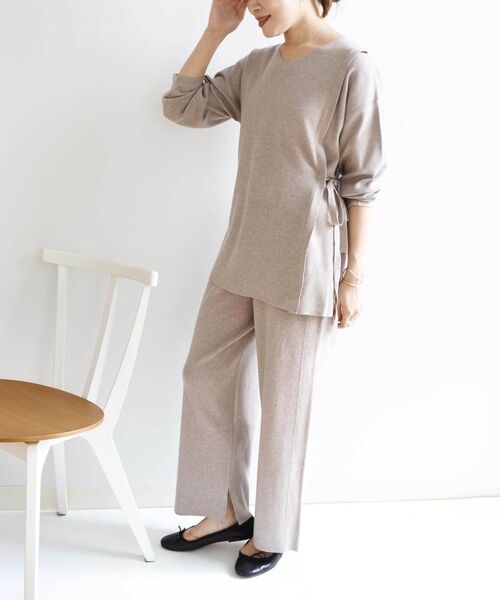 SHIPS Days(シップスデイズ)の「SHIPS Days:セミワイドニットパンツ◇(その他パンツ・レディース・ベージュ/ダークグレー・ONE SIZE)」の14枚目の写真
