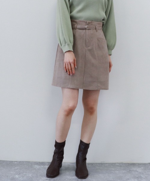 archives（アルシーヴ）の「スエードハイウエストスカート（スカート・レディース・ベージュ/グリーン/アイボリー・MEDIUM）」の3枚目の写真