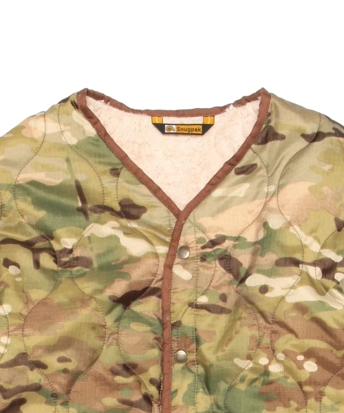 BEAMS LIGHTS Men's（ビームスライツ メンズ）の「Snugpack / リバーシブルインナーブルゾン（ブルゾン・メンズ・ベージュ/オリーブ・SMALL/MEDIUM）」の20枚目の写真