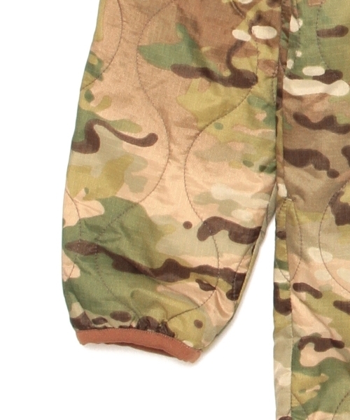 BEAMS LIGHTS Men's（ビームスライツ メンズ）の「Snugpack / リバーシブルインナーブルゾン（ブルゾン・メンズ・ベージュ/オリーブ・SMALL/MEDIUM）」の12枚目の写真