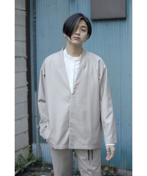 CREARE -LINO-（クレアーレリノ）の「オーバーサイズ ノーカラージャケット<セットアップ可>（ノーカラージャケット・メンズ・グレイッシュベージュ/カーキ/ブラック・M/L）」の3枚目の写真