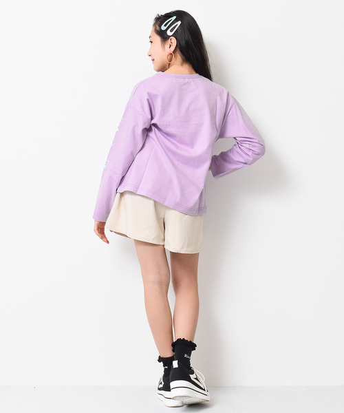 RiCO SUCRE(リコシュクレ)の「袖プリントロングTシャツ(Tシャツ/カットソー・キッズ・ライトブルー/ラベンダー/ブラック/オフホワイト/ブラック系2/ピンク/ブラック系/ホワイト系/ホワイト系2/サックスブルー・130/160/140/150/165)」の16枚目の写真