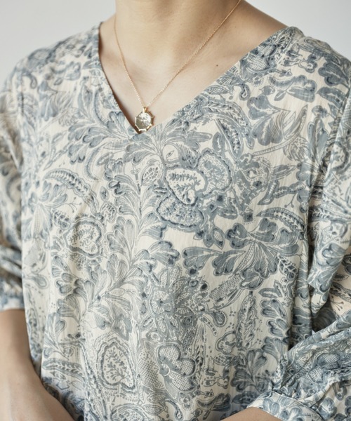 Auntie Rosa Holiday（アンティローザホリデー）の「花柄ロングフレアワンピース（ワンピース・レディース・ブラック/オフホワイト・FREE）」の6枚目の写真