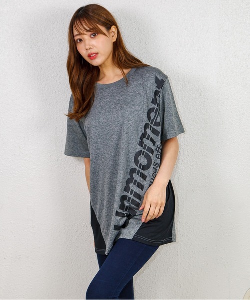 GGD(ジージーディー)の「カチオン天竺サイド切り替えビッグロゴTシャツ(Tシャツ/カットソー・レディース・グレー系その他/グレー/ネイビー系1/ネイビー系/ブラック・LL/L/M)」の3枚目の写真
