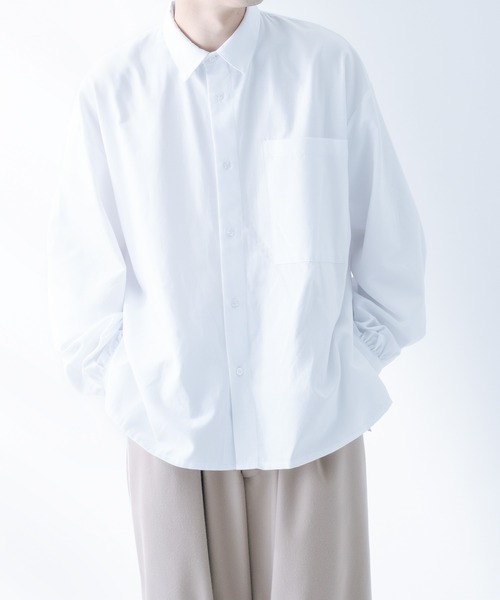 epnok（エプノック）の「サイドスリットオックスレギュラーシャツ（シャツ/ブラウス・メンズ・グレイッシュベージュ/オフホワイト・SMALL/MEDIUM/LARGE）」の4枚目の写真