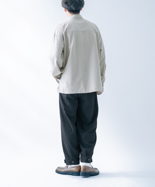 epnok（エプノック）の「サイドスリットオックスレギュラーシャツ（シャツ/ブラウス・メンズ・グレイッシュベージュ/オフホワイト・SMALL/MEDIUM/LARGE）」の22枚目の写真