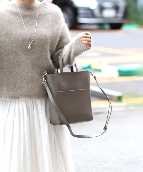 HAYNI（ヘイニ）の「レザー2wayショルダートートバッグ ロデズ