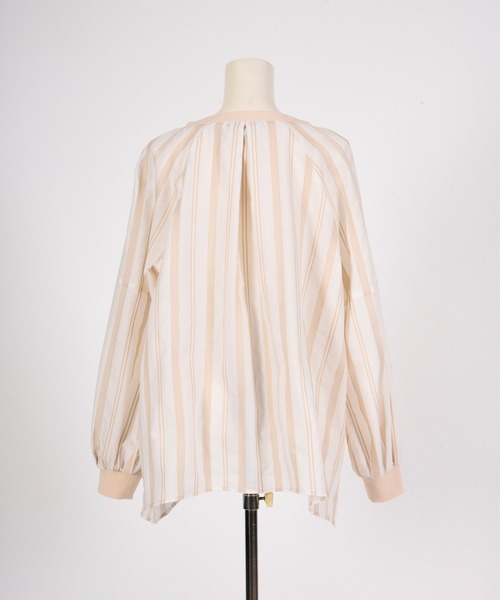 BDONNA（ビドンナ）の「カラミ風ドビーボーダー　ブラウス（シャツ/ブラウス・レディース・ネイビー/オフホワイト・MEDIUM）」の22枚目の写真