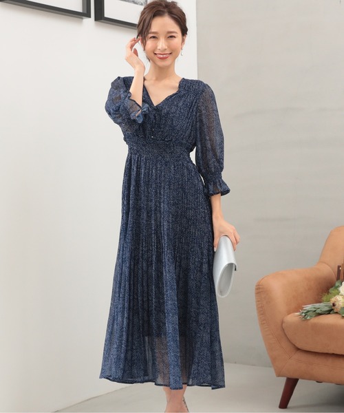 Kana(カナ)の「ドット柄 Vネック ロング丈 ワンピースドレス(ドレス・レディース・ブラック/ホワイト/ネイビー・M)」の16枚目の写真