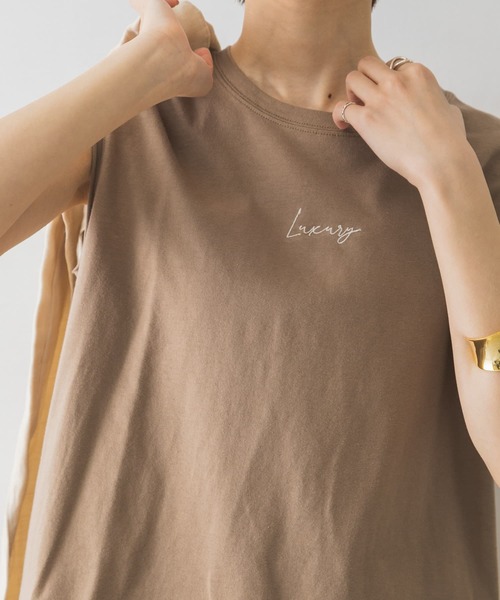 URBAN RESEARCH（アーバンリサーチ）の「『WEB限定』ロゴ刺繍フレンチスリーブTシャツ（Tシャツ/カットソー・レディース・ホワイト/チャコールグレー/モカ/ライトベージュ・FREE）」の10枚目の写真