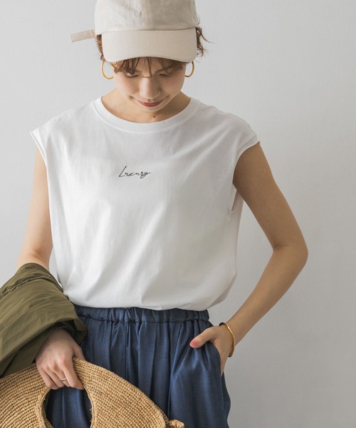 URBAN RESEARCH（アーバンリサーチ）の「『WEB限定』ロゴ刺繍フレンチスリーブTシャツ（Tシャツ/カットソー・レディース・ホワイト/チャコールグレー/モカ/ライトベージュ・FREE）」の19枚目の写真