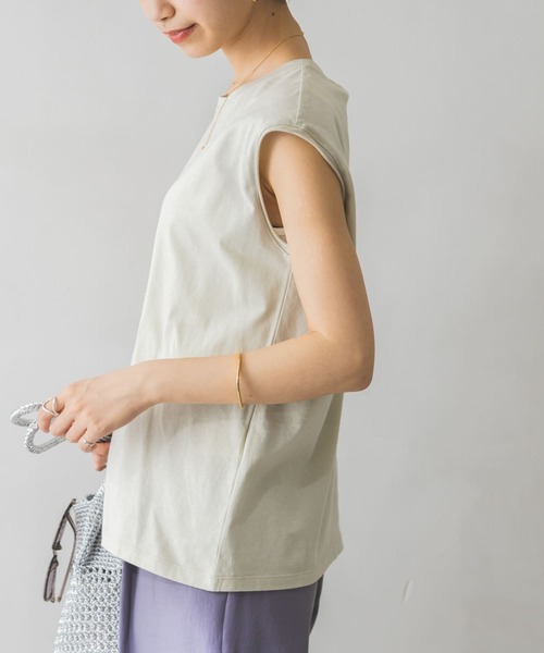 URBAN RESEARCH（アーバンリサーチ）の「『WEB限定』ロゴ刺繍フレンチスリーブTシャツ（Tシャツ/カットソー・レディース・ホワイト/チャコールグレー/モカ/ライトベージュ・FREE）」の22枚目の写真