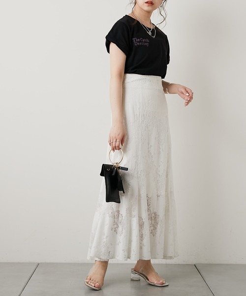 Chico（チコ）の「ロゴ刺繍チビTシャツ（Tシャツ/カットソー・レディース・ホワイト/ブラック/ピンク/ブラック系その他/ライトグリーン系/ホワイト系その他・FREE）」の12枚目の写真