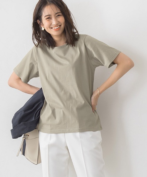 Pierrot（ピエロ）の「汗ジミ防止  選べるベーシックTシャツ（Tシャツ/カットソー・レディース・ブラック/オフホワイト/ピンク/ホワイト系その他/ブラック系その他/ベージュ系その他/ピンク系その他/グレイッシュベージュ・M/L）」の6枚目の写真