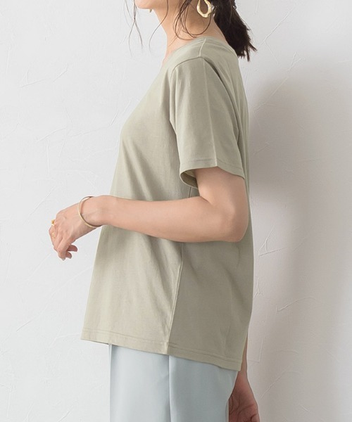 Pierrot（ピエロ）の「汗ジミ防止  選べるベーシックTシャツ（Tシャツ/カットソー・レディース・ブラック/オフホワイト/ピンク/ホワイト系その他/ブラック系その他/ベージュ系その他/ピンク系その他/グレイッシュベージュ・M/L）」の15枚目の写真
