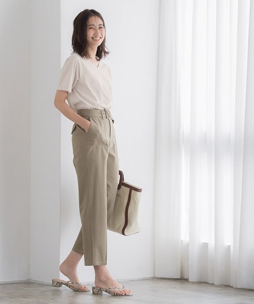 Pierrot（ピエロ）の「汗ジミ防止  選べるベーシックTシャツ（Tシャツ/カットソー・レディース・ブラック/オフホワイト/ピンク/ホワイト系その他/ブラック系その他/ベージュ系その他/ピンク系その他/グレイッシュベージュ・M/L）」の11枚目の写真