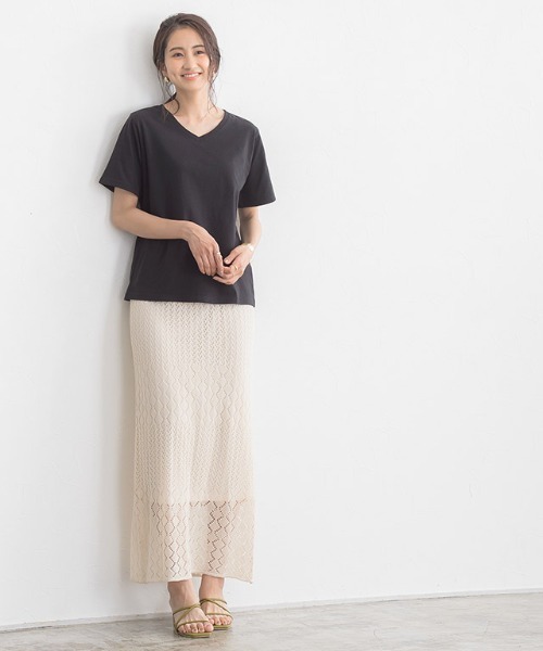 Pierrot（ピエロ）の「汗ジミ防止  選べるベーシックTシャツ（Tシャツ/カットソー・レディース・ブラック/オフホワイト/ピンク/ホワイト系その他/ブラック系その他/ベージュ系その他/ピンク系その他/グレイッシュベージュ・M/L）」の13枚目の写真