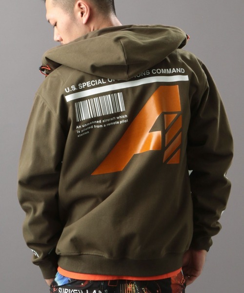 AVIREX(アヴィレックス)の「【AVIREX FLYER’S】パーカー スウェット / LS PARKA SWEAT AF / アヴィレックス / AVIREX(パーカー・メンズ・ライトグレー/ブラック/オリーブ/オレンジ・MEDIUM/LARGE/X-LARGE/XX-LARGE)」の7枚目の写真