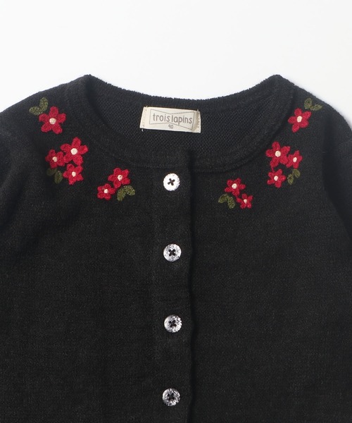 trois lapins kp（トロワラパンケーピー）の「お花刺しゅうのカーディガン(80-90cm)（カーディガン/ボレロ・キッズ・ブラック/ワインレッド・90cm/80ｃｍ）」の3枚目の写真