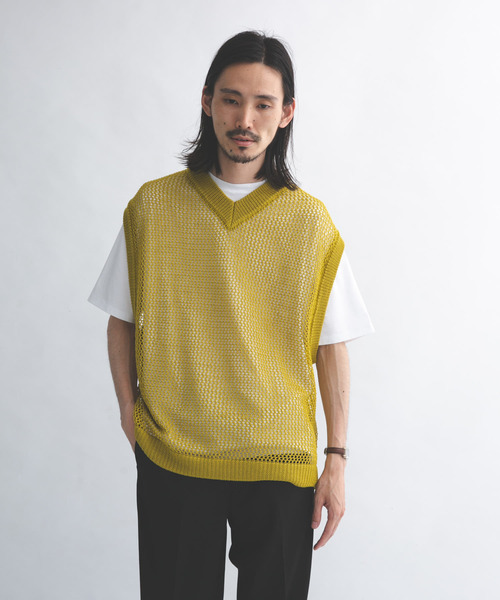 URBAN RESEARCH(アーバンリサーチ)の「URBAN RESEARCH iD メッシュVネックニットベスト(ベスト・メンズ・ブルー系その他/イエロー/ブラック・FREE)」の3枚目の写真