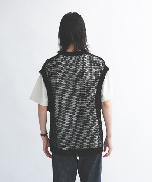 URBAN RESEARCH(アーバンリサーチ)の「URBAN RESEARCH iD メッシュVネックニットベスト(ベスト・メンズ・ブルー系その他/イエロー/ブラック・FREE)」の12枚目の写真