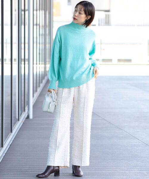 Ray BEAMS(レイビームス)の「Ray BEAMS / バルーン スリーブ タートルネック ニット(ニット/セーター・レディース・オフホワイト/グリーン系その他2/パープル系その他2・ONE SIZE)」の19枚目の写真